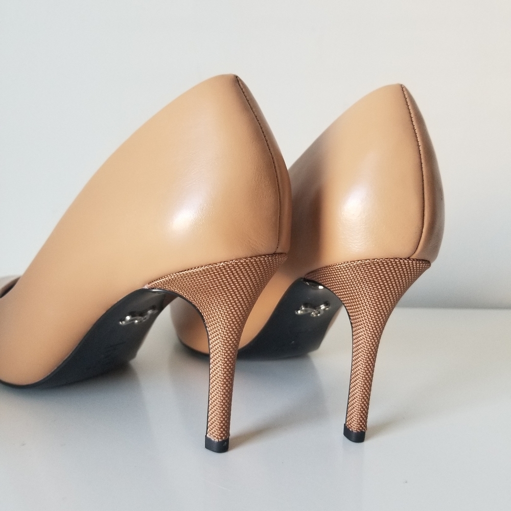 Antonia Saint high heels